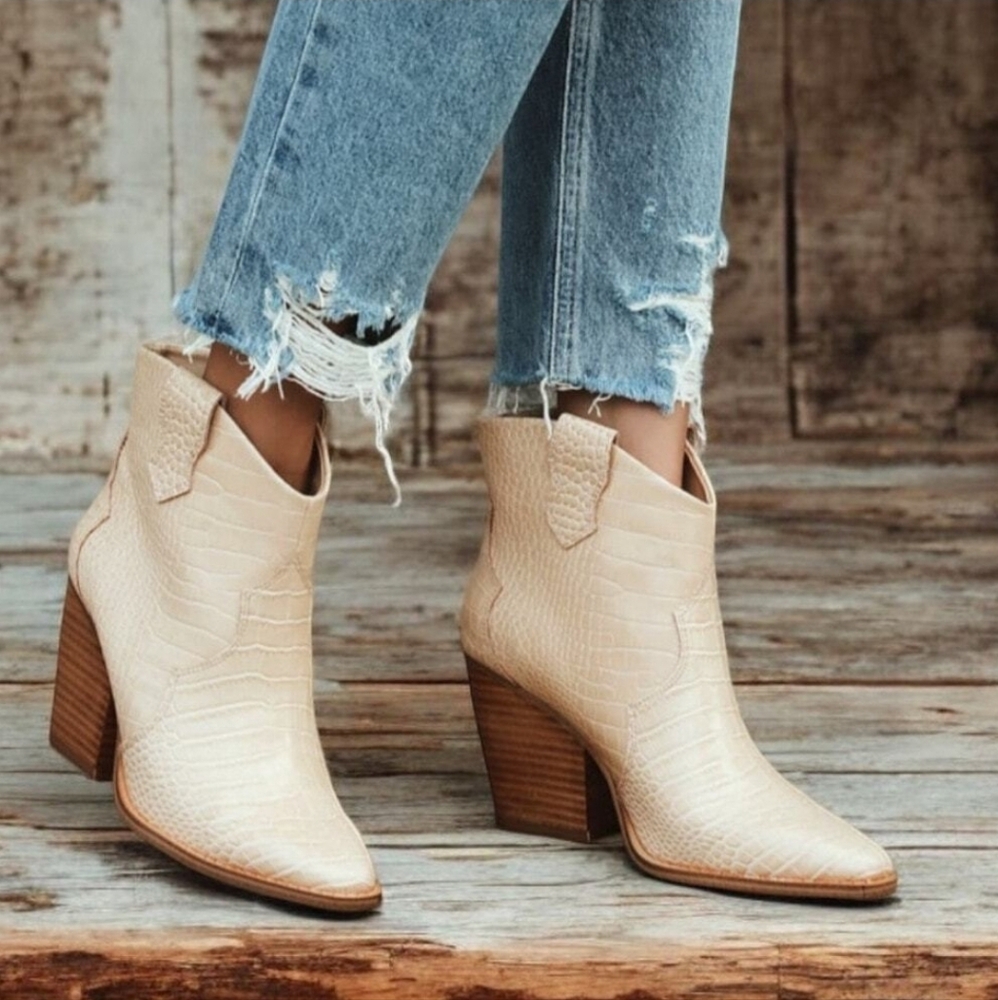 Chinese Laundry Women's Western Boots Sz 6.5/37M